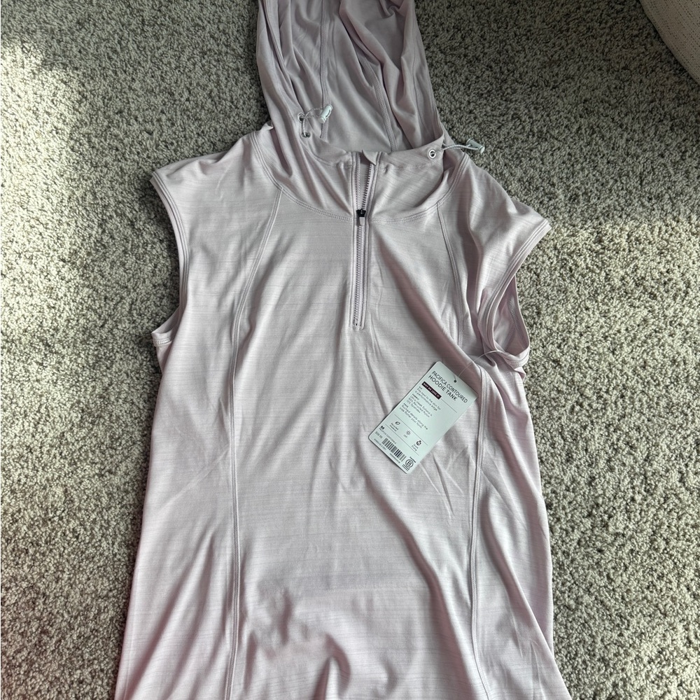 Athleta Pacifica Contoured Hoodie Tank in Soft Gray